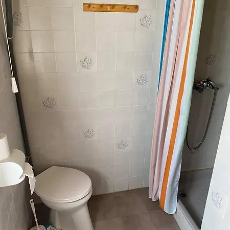 Kardos Pince és Apartman Apartman *
